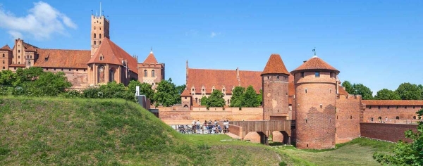 The Baltic Crusades & Teutonic Knights The Baltic Crusades & Teutonic Knights