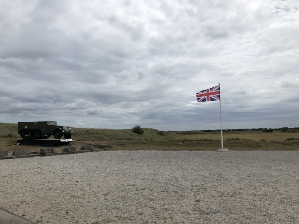 Path cleared for D-Day memorial to British Soldiers Path cleared for D-Day memorial to British Soldiers