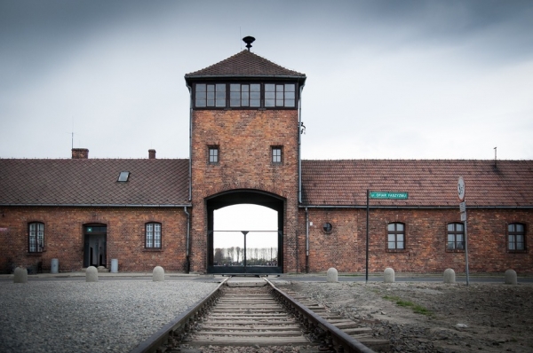 The Secret Journal Of A Polish Teenager From WW2 Will Be Published After 70 Years The Secret Journal Of A Polish Teenager From WW2 Will Be Published After 70 Years