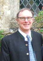 Dr David Hall