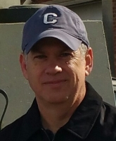 Dr Kyle Sinisi