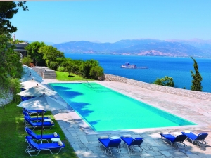 The Essential Archaeology of Greece - click to enlarge The Essential Archaeology of Greece