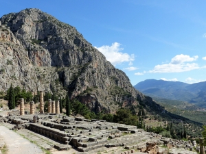 The Essential Archaeology of Greece - click to enlarge The Essential Archaeology of Greece