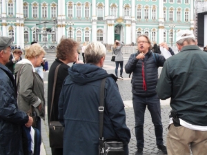 Orlando In Full Flow At Palace Square - click to enlarge Orlando In Full Flow At Palace Square