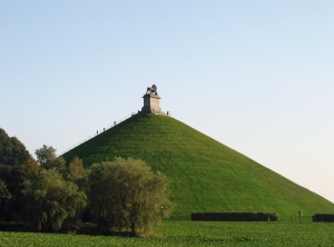 Lion's Mound Waterloo - click to enlarge Lion's Mound Waterloo