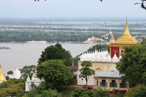 Irrawaddy River - click to enlarge Irrawaddy River