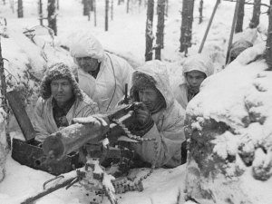 A Finnish Maxim M-09-21 machine gun nest - click to enlarge A Finnish Maxim M-09-21 machine gun nest