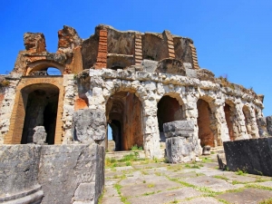 Classical Sardinia - click to enlarge Classical Sardinia